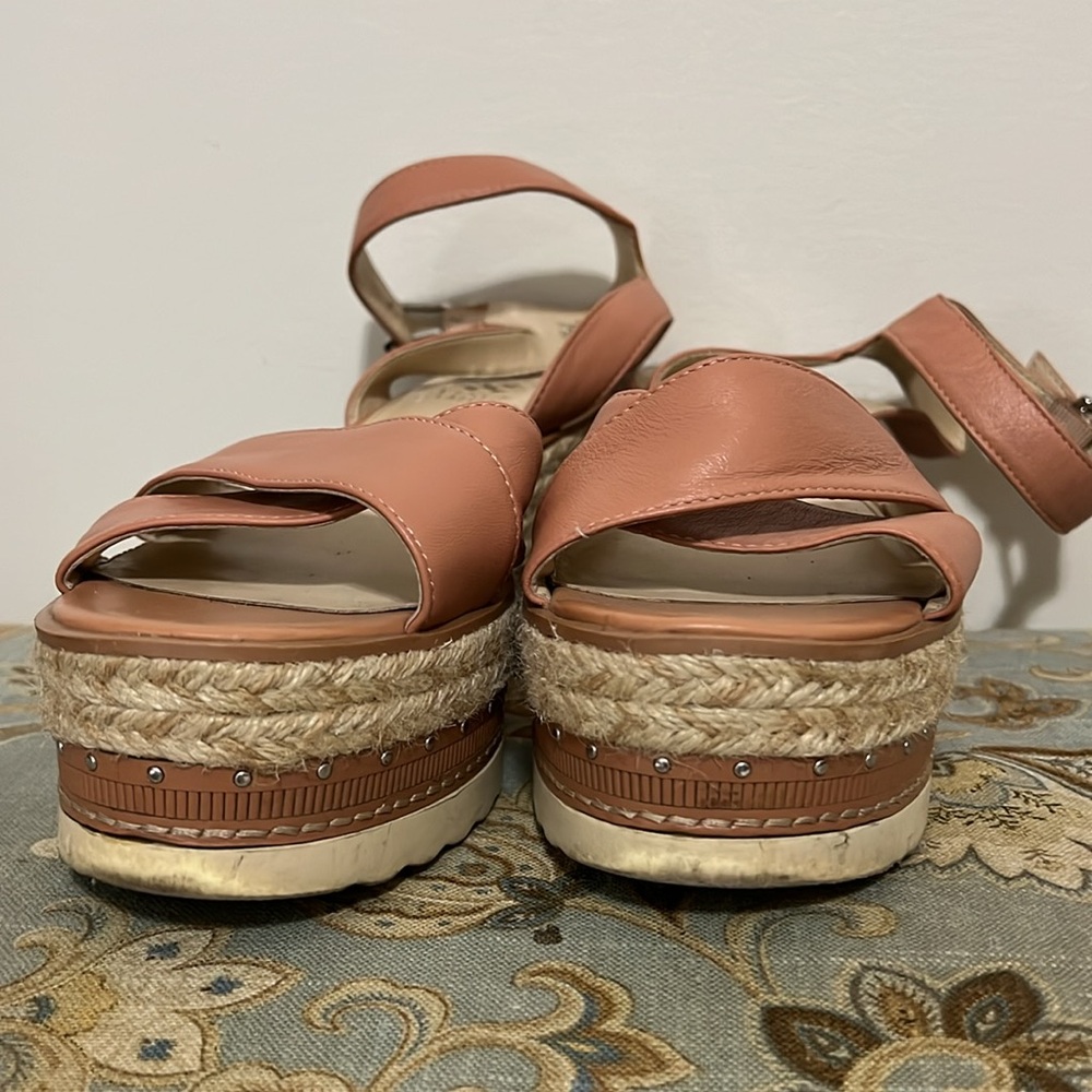 Vince Camuto, pink leather wedge, sandal, size 9 - Picture 5 of 9